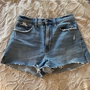 Abercrombie curve love denim shorts